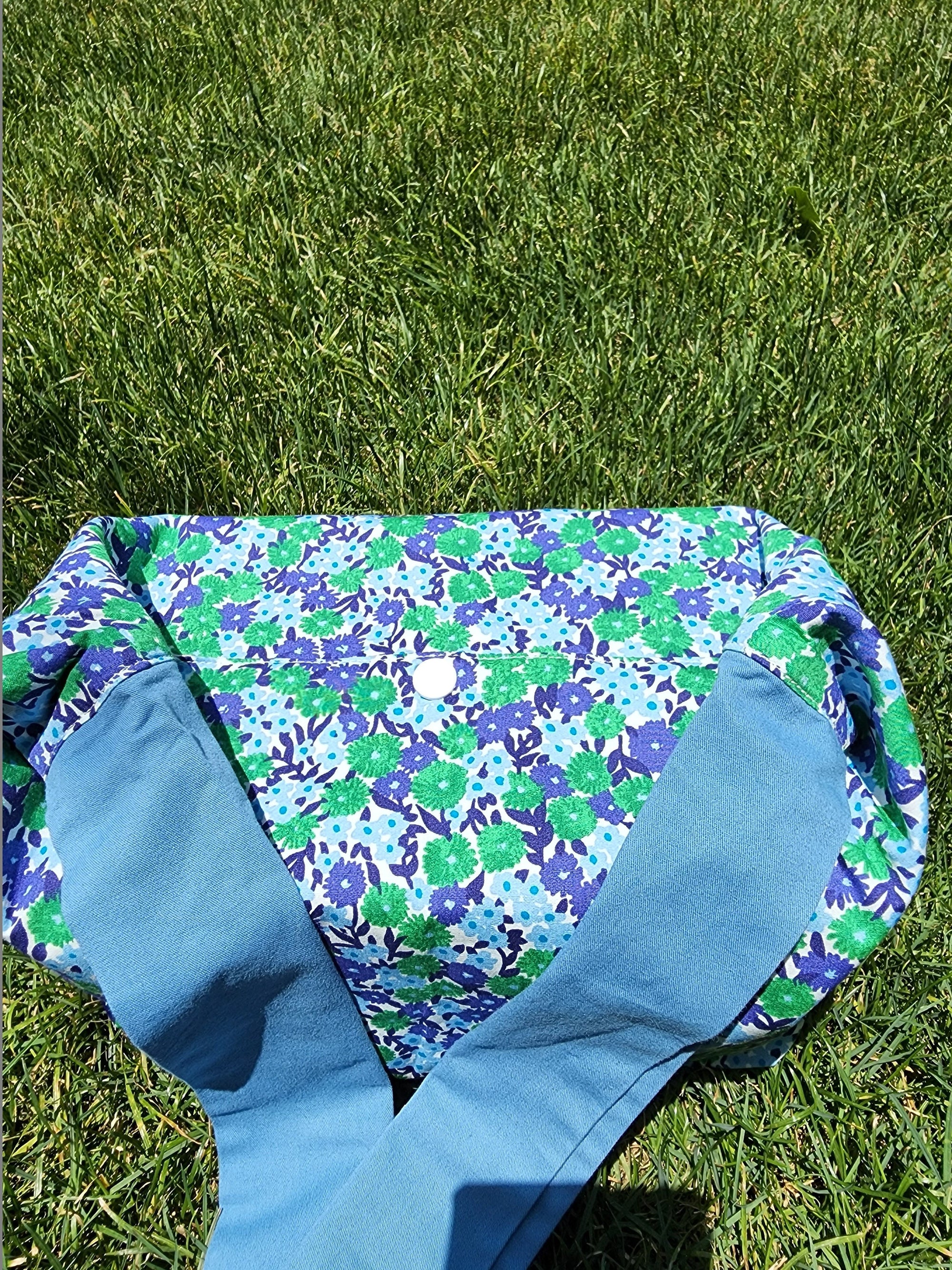 Custom Name Blue flowers insulated lunch bag bento bag, zero waste , Eco Friendly lunch box cloth School Gift for women