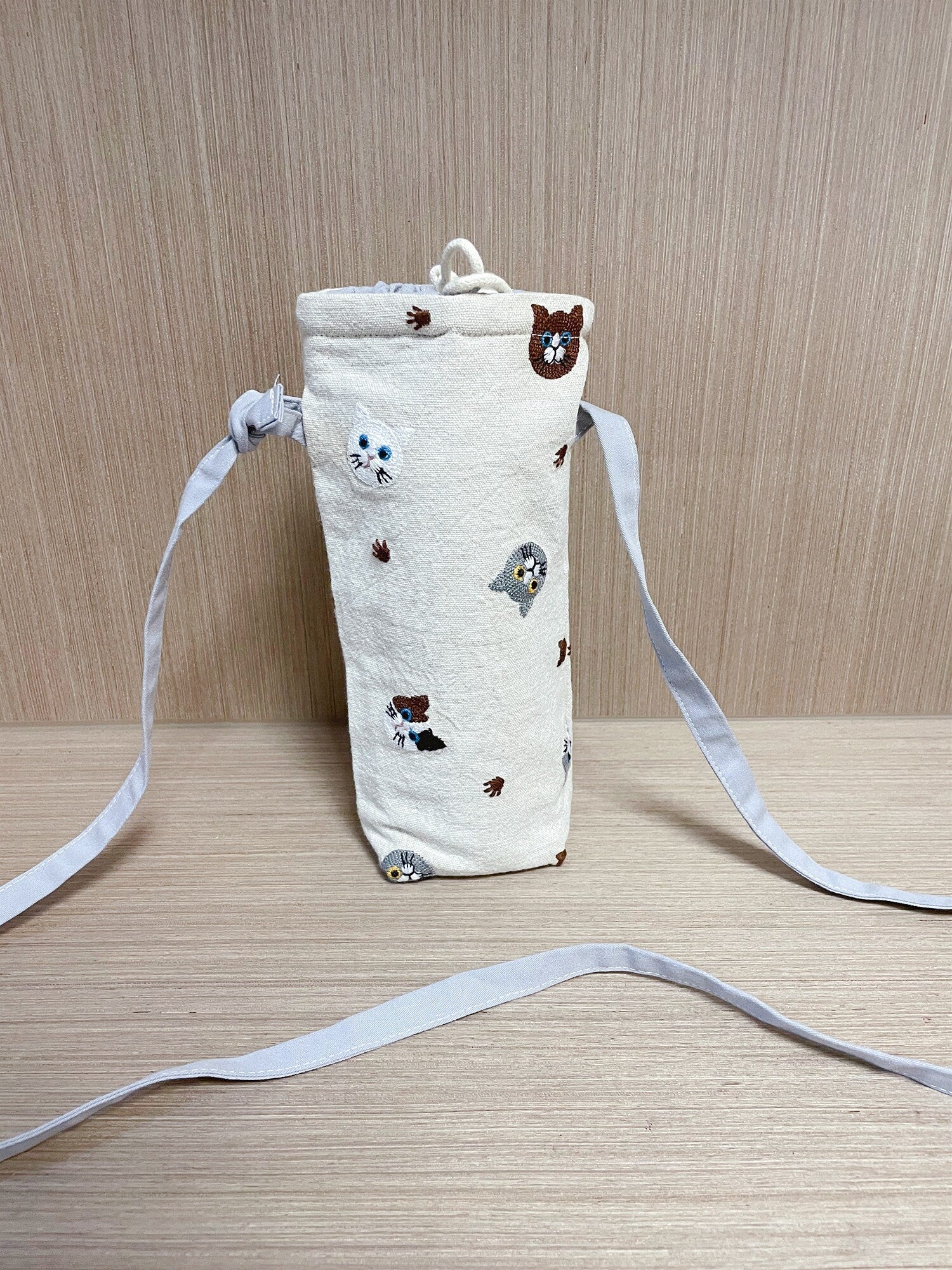 Water Bottle Holder Water Bottle Carrier Hand made bottle carrier School water bottle sling girlie bottle cozy Cat
