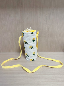 Water Bottle Holder Water Bottle Carrier Hand made bottle carrier School water bottle sling girlie bottle cozy Daisy Embroidery