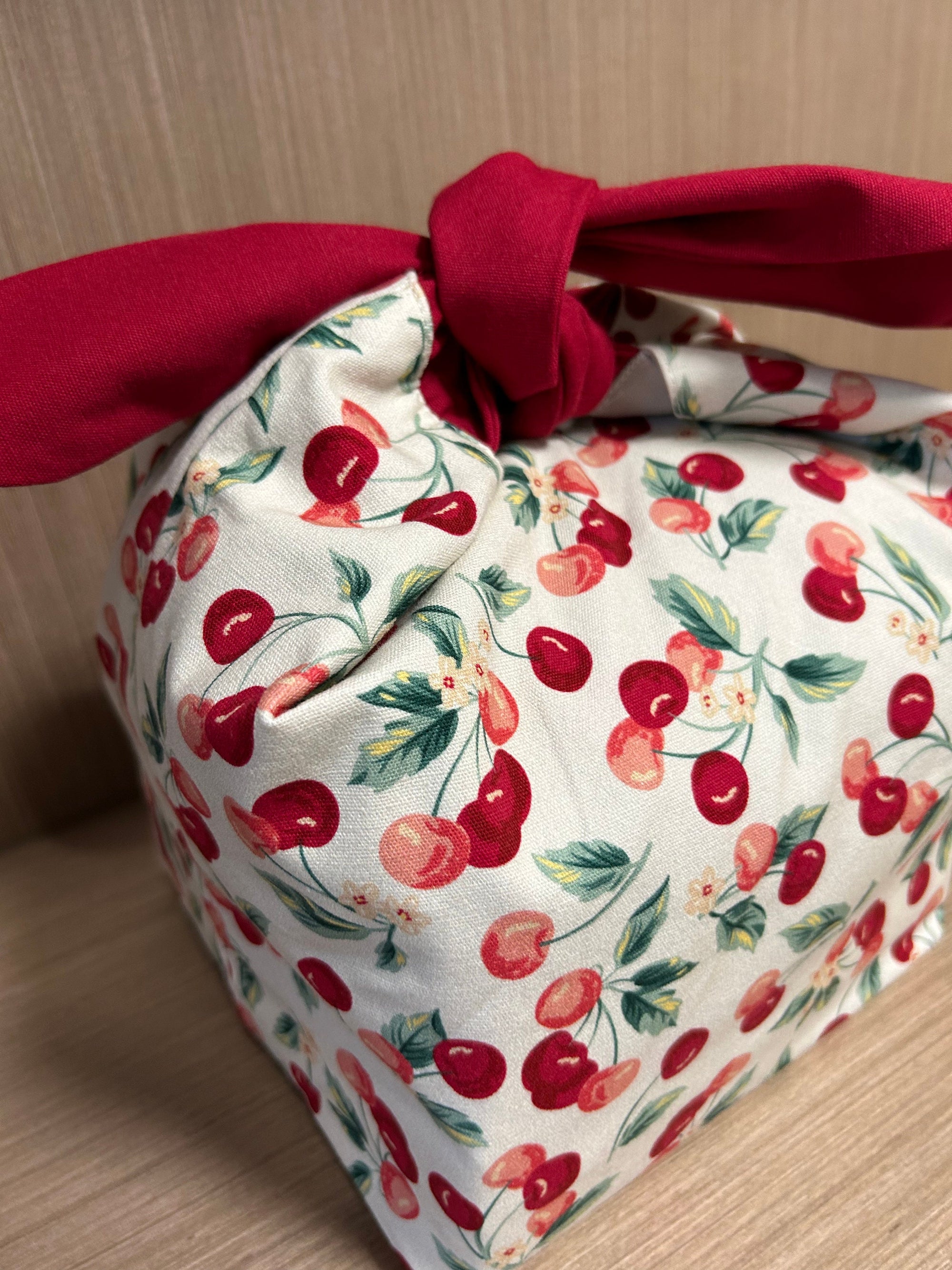 Custom Name Cherry insulated lunch bag bento bag, zero waste , Eco Friendly lunch box cloth School Gift for her