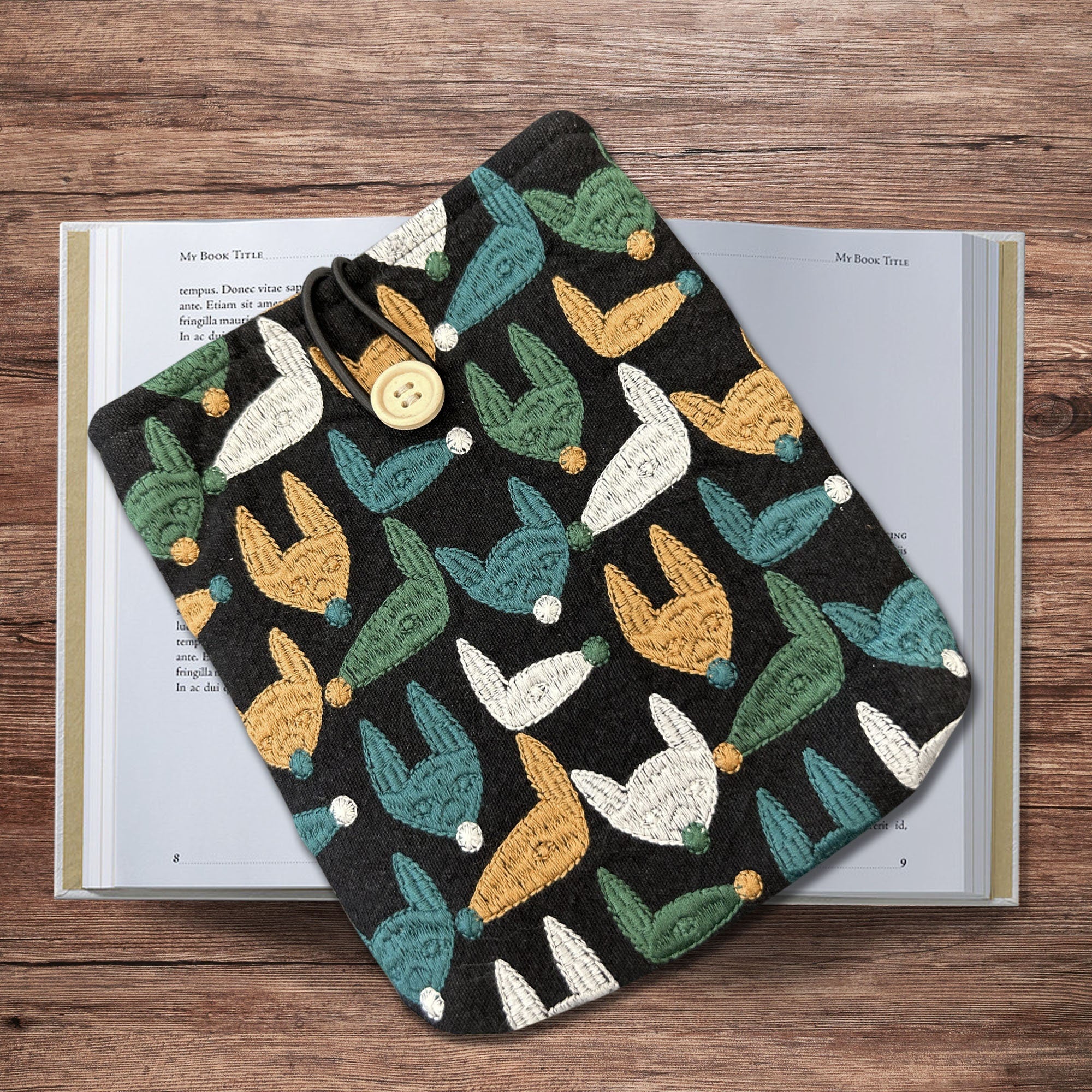 Cotton Plaid Kindle Sleeve, Padded Book Sleeve, Book Pouch Kindle Paperwhite Case, Kindle Oasis Cover, Cute Book Sleeve Christmas gift