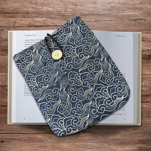 Custom Kindle Sleeve, Padded Book Sleeve, Book Pouch Kindle Paperwhite Case, Kindle Oasis Cover, Cute Book Sleeve
