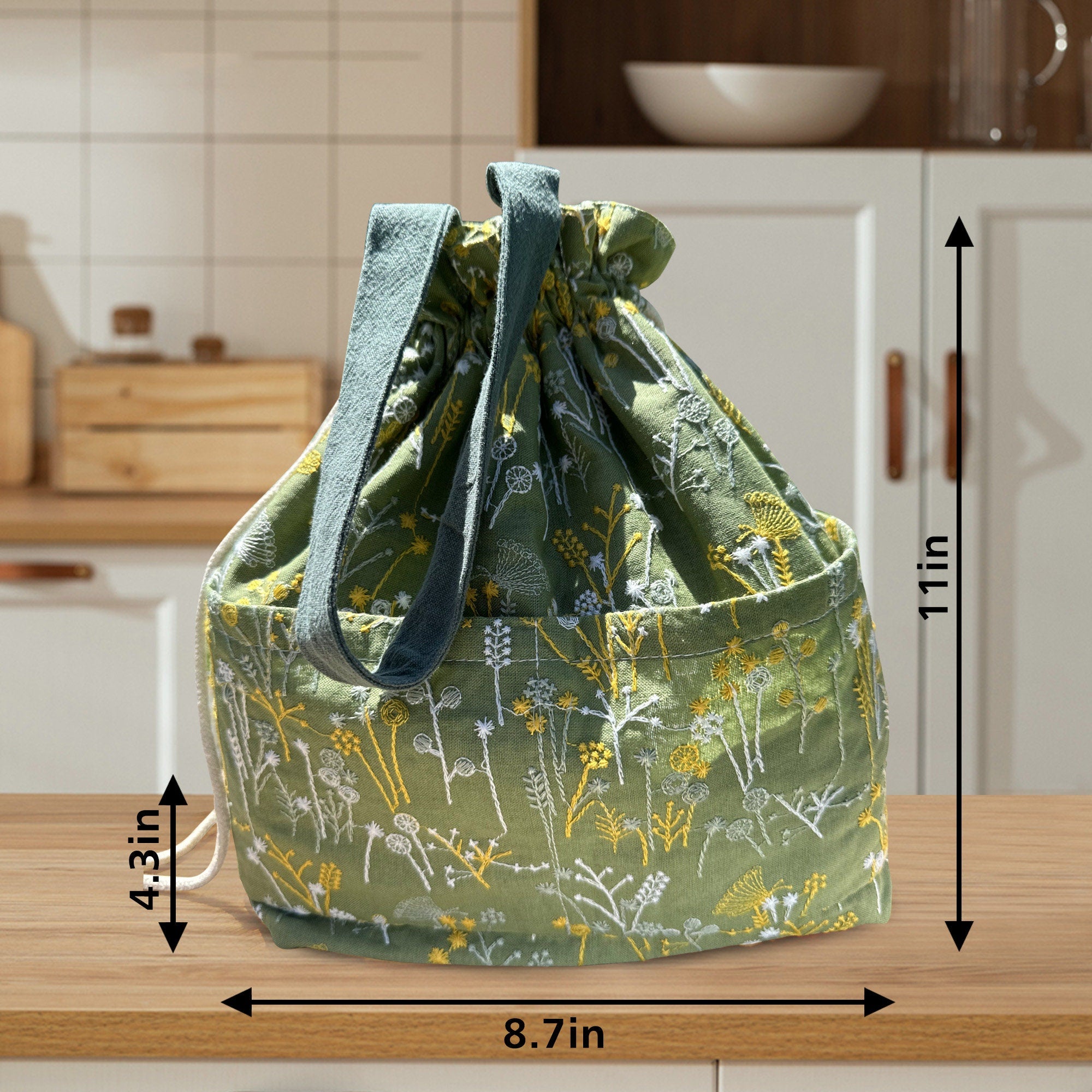 Custom Name Insulated Lunch Bag with drawstring closure, Travel Bag, Organizer Bag Embroidered fabric gift for women or her birthday gift