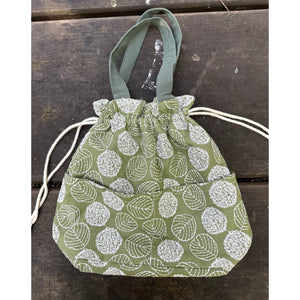 Custom Name Insulated Lunch Bag with drawstring closure, Travel Bag, Organizer Bag Embroidered leaves Handbag birthday gift for teacher