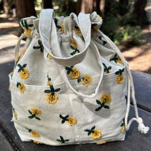 Name Custom Insulated Lunch Bag with drawstring closure, Travel Bag, Organizer Bag Embroidered daisy Handbag gift for her