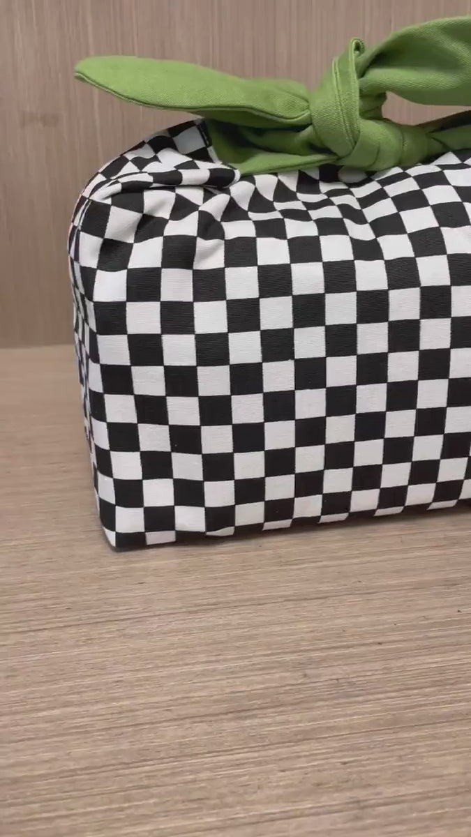 Custom Name black and white plaid insulated  lunch bag bento bag, zero waste , Eco Friendly  lunch box cloth School Gift for  women