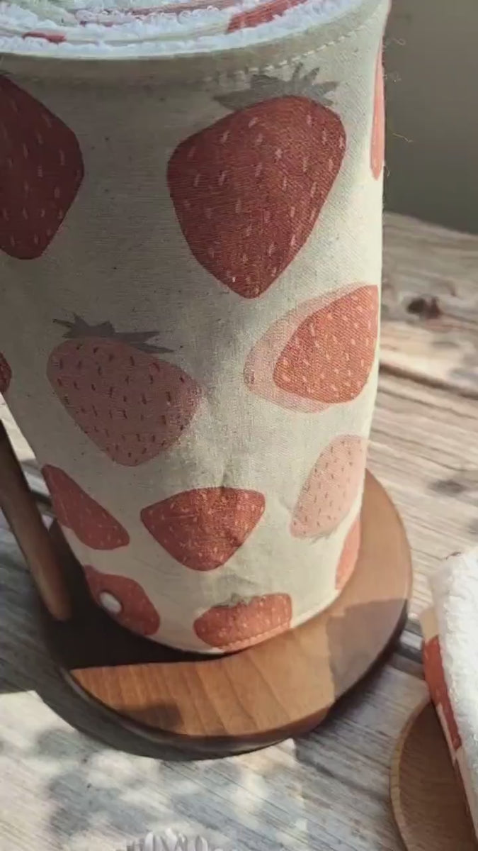 Paperless Kitchen Towels, Zero Waste, Reusable paper towels roll with snaps Kitchen Clothes, eco-friendly Dish Towels Strawberry