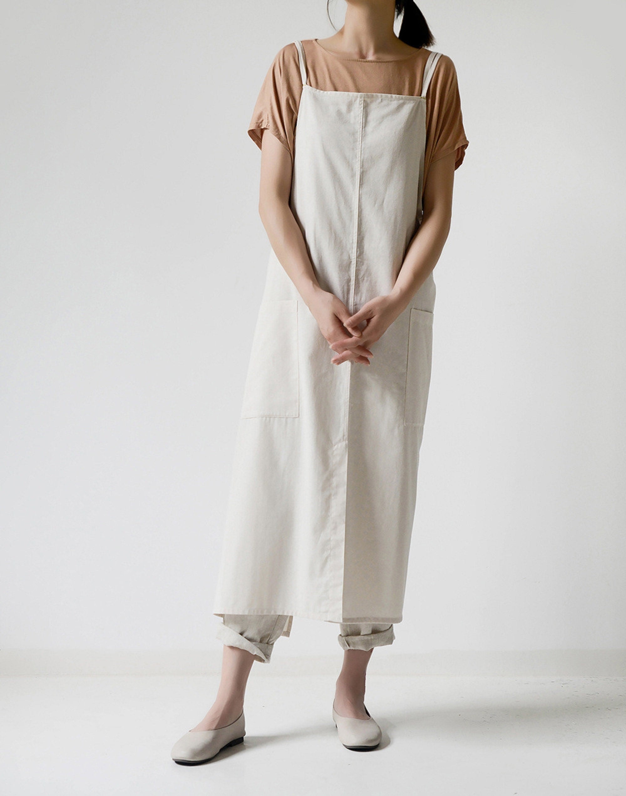 Gray waterproof oversized washed cotton with pockets, adjustable apron dress, loose pinafore dress Cross behind Kitchen garden apron