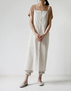 Gray waterproof oversized washed cotton with pockets, adjustable apron dress, loose pinafore dress Cross behind Kitchen garden apron