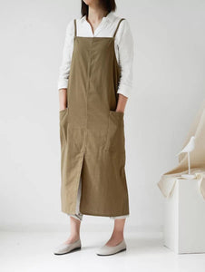 Gray waterproof oversized washed cotton with pockets, adjustable apron dress, loose pinafore dress Cross behind Kitchen garden apron