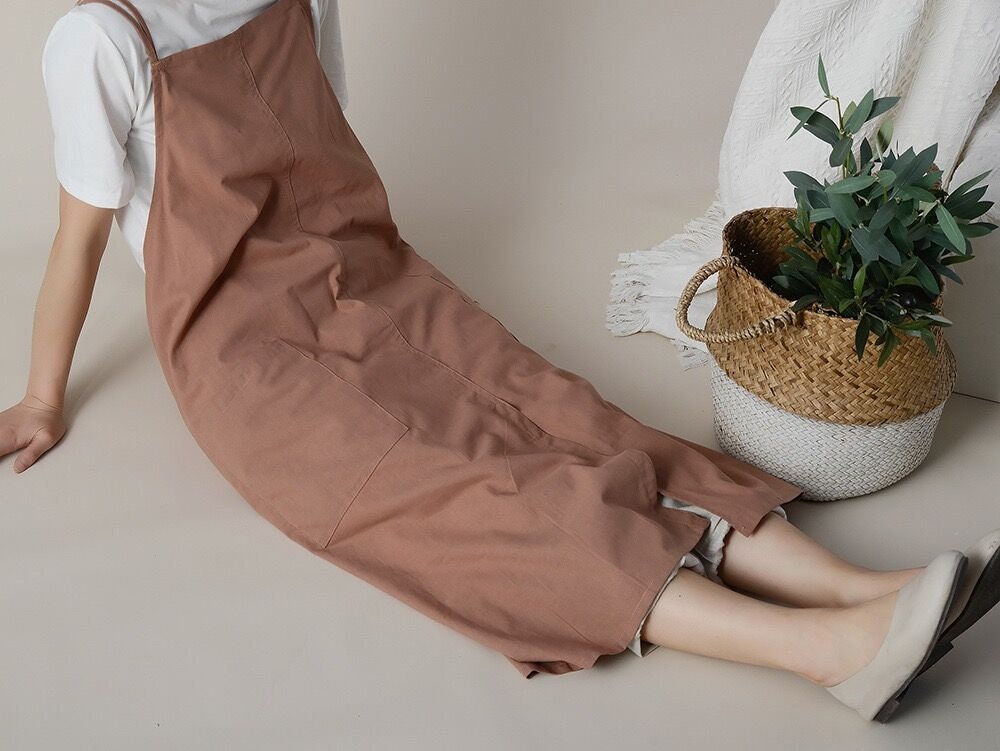 Gray waterproof oversized washed cotton with pockets, adjustable apron dress, loose pinafore dress Cross behind Kitchen garden apron