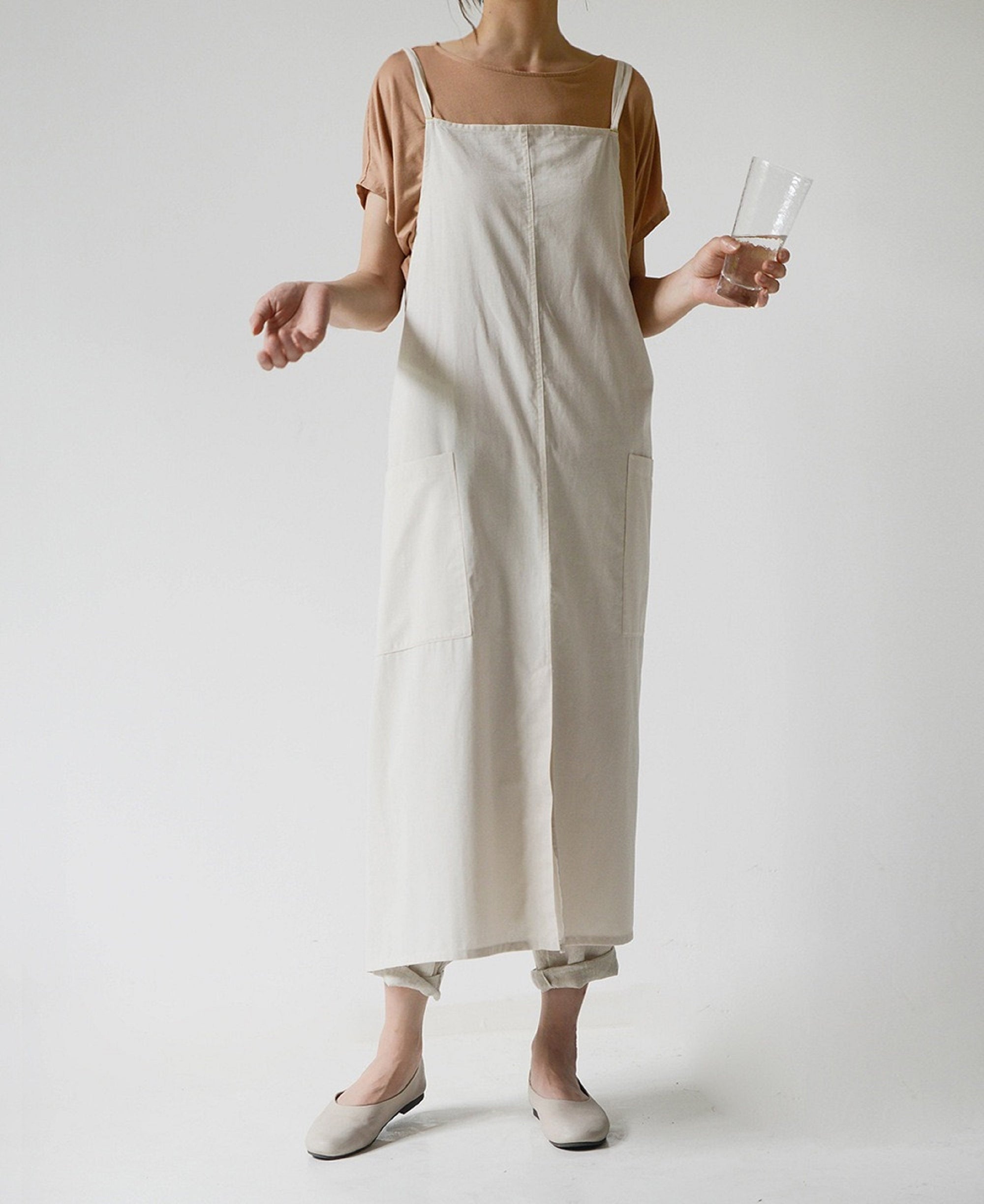 Gray waterproof oversized washed cotton with pockets, adjustable apron dress, loose pinafore dress Cross behind Kitchen garden apron