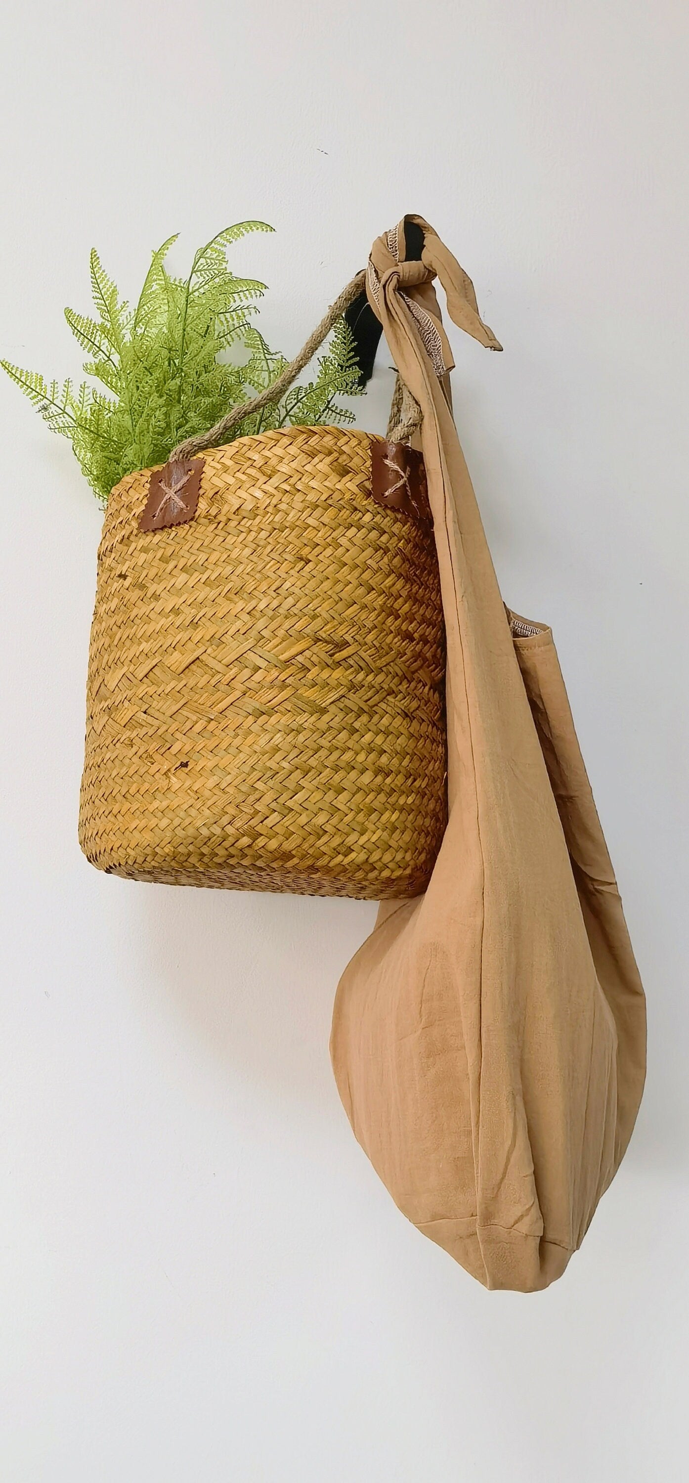 Caramel colour tote bag, linen tote bag, market bag, linen bag, adjustable bag travel bag，beach bag,school bag
