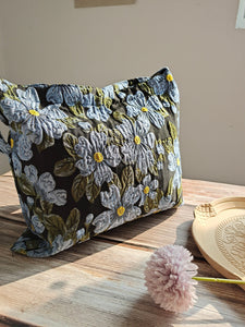 Vintage Embroidered Elegant Flower Design tote bag, shoulder bag, market bag, adjustable bag travel bag，beach bag Christmas gift